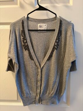 American Eagle Outfitters Gray V-Neck Embellished Cardigan